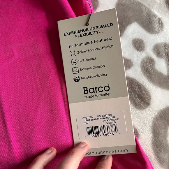 NWT PINK SCRUB TOP - Picture 3 of 4